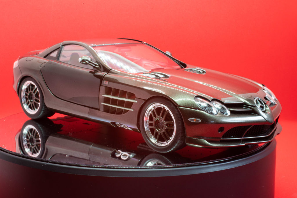 【プラモデル製作記】Mercedes-Benz SLR McLaren│早期退職 : 3人家族の退職金生活