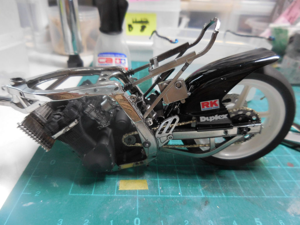 プラモデル製作記】フジミ ヨシムラ GSX-R750(2)│早期退職 : 3人家族